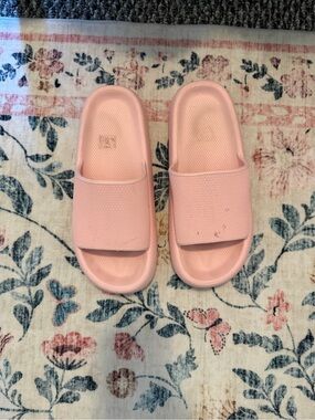 Kids Pink Slide Sandals